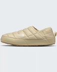 TNF W's Thermoball Traction Mule: Gravel/White