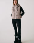 London Cropped Vest: Pebble