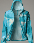 TNF W's Higher Run Wind Jacket: Galactic Blue Prism Print
