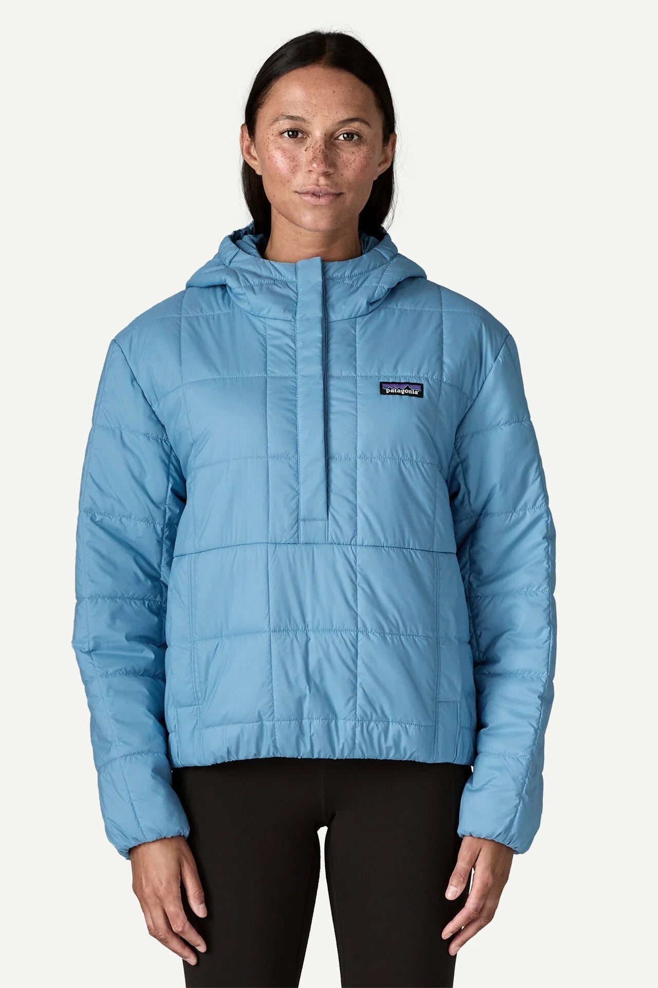 Patagonia W's Light Gust Hooded Pullover