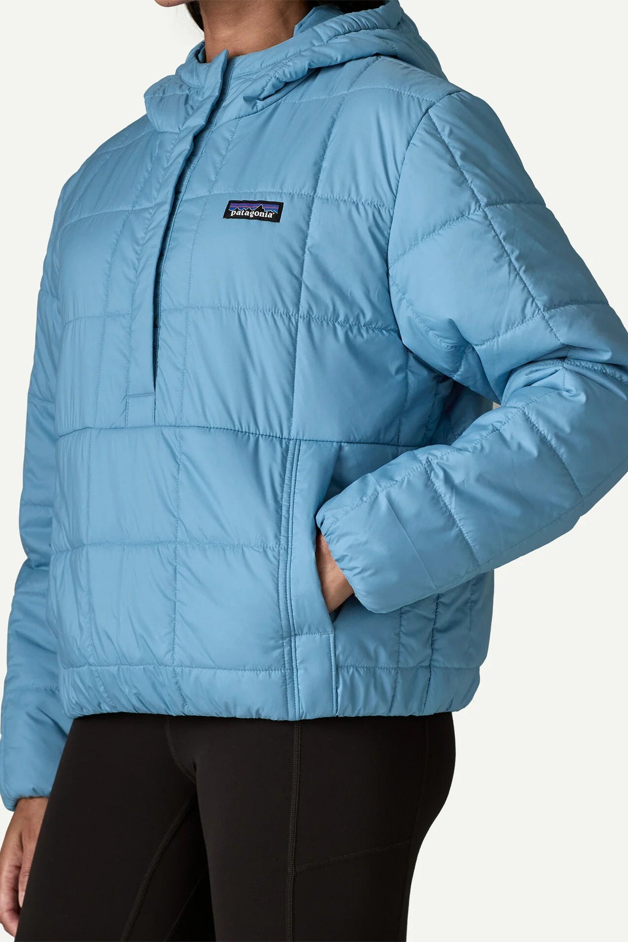Patagonia W's Light Gust Hooded Pullover