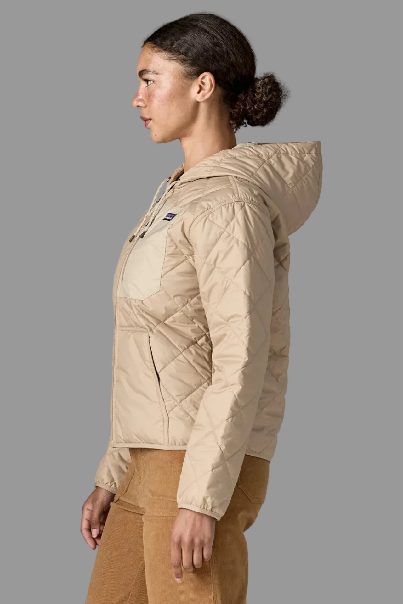 Patagonia W's Diamond Quilted Bomber Hoody: Oar Tan