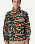 Patagonia M's Lightweight Synchilla Snap-T Fleece Pullover: Salmon Energy: Old Growth Green