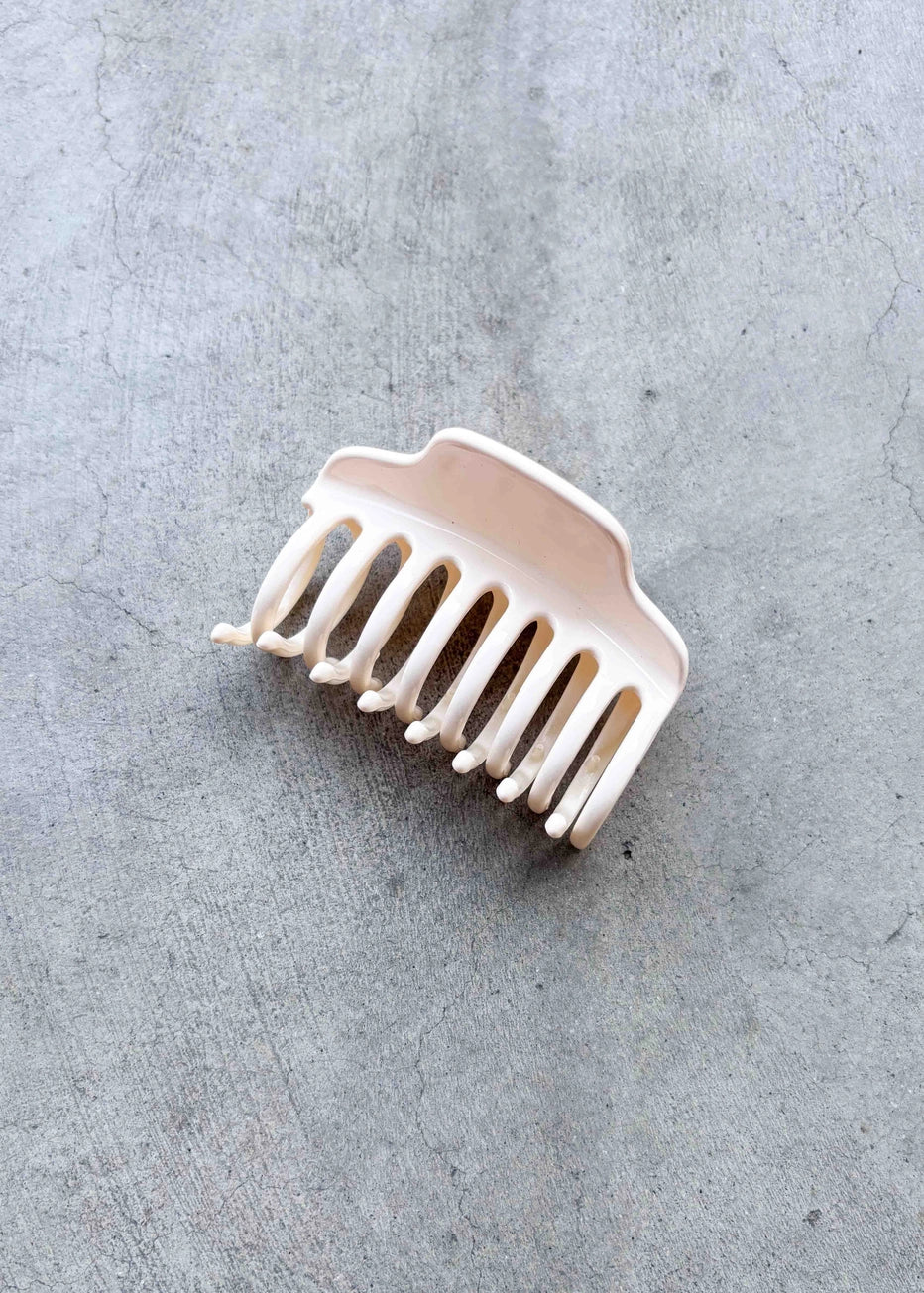 Glossy Berry Hair Claw Clip