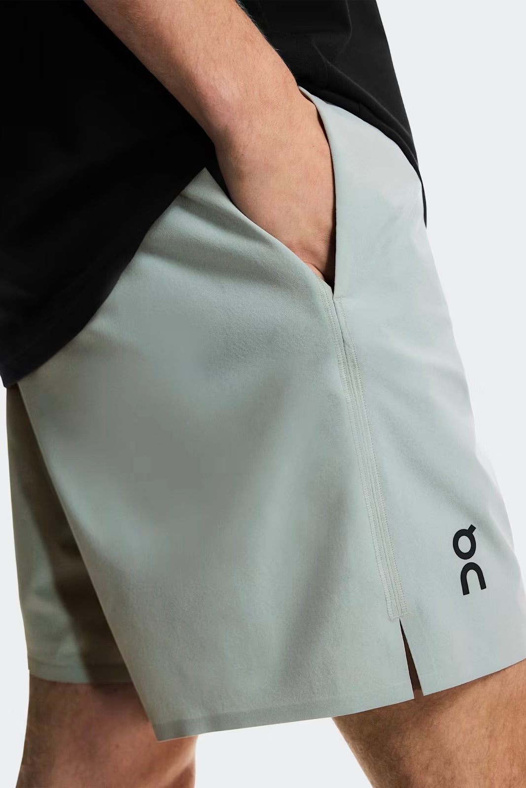 On Focus Men's Shorts -Mineral