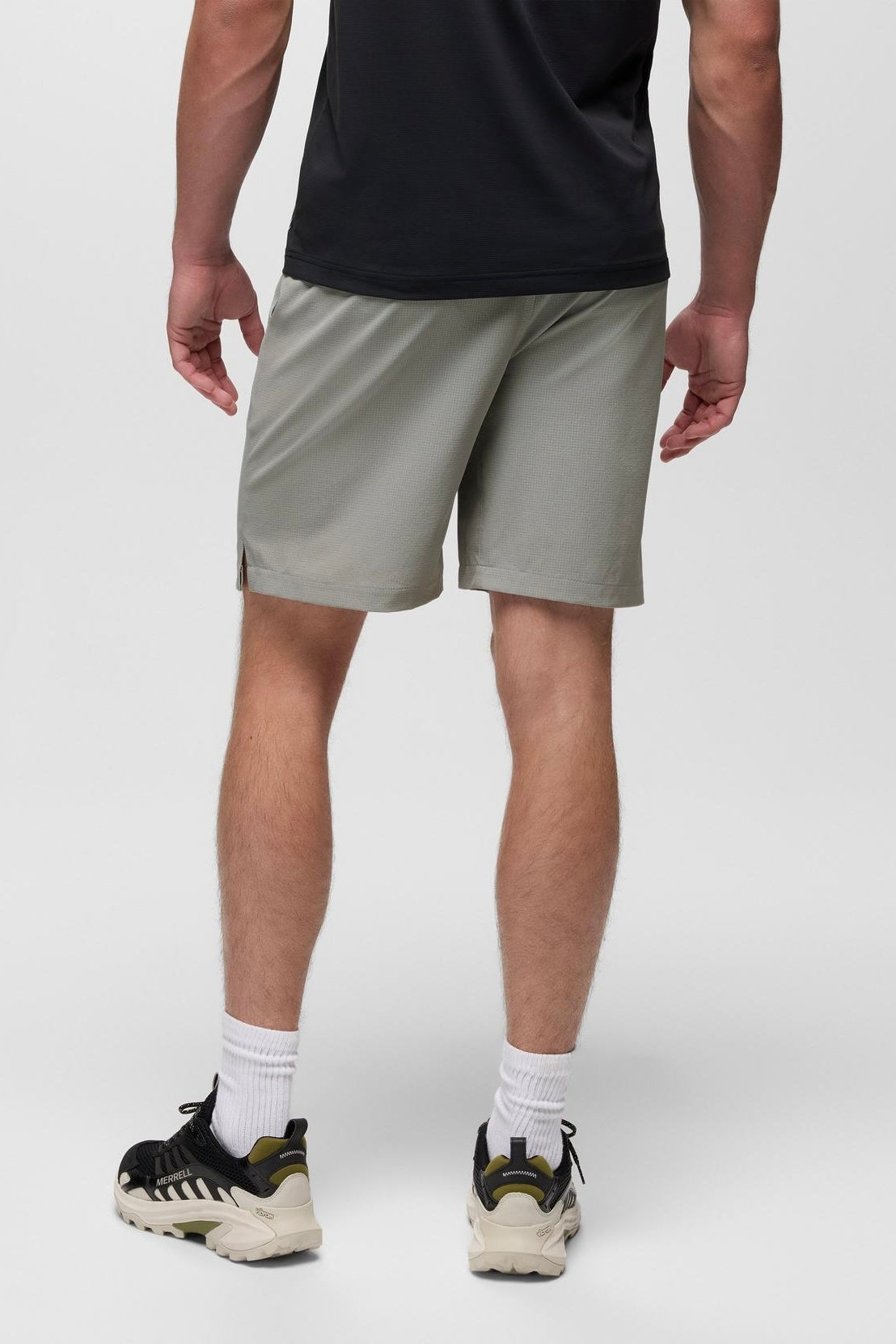 Hybridizer Breather Short 8" Inseam