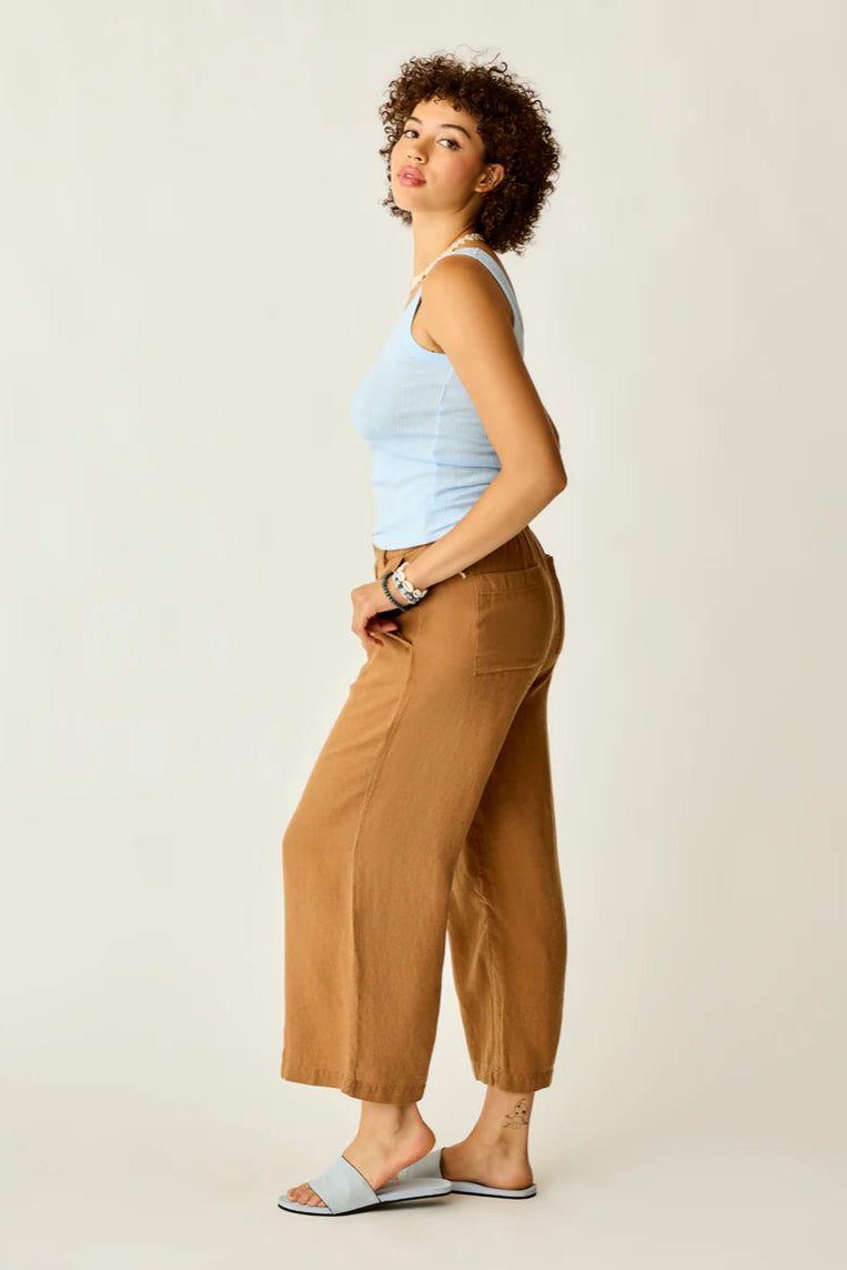 Suki Linen Pant: Rum Chambray