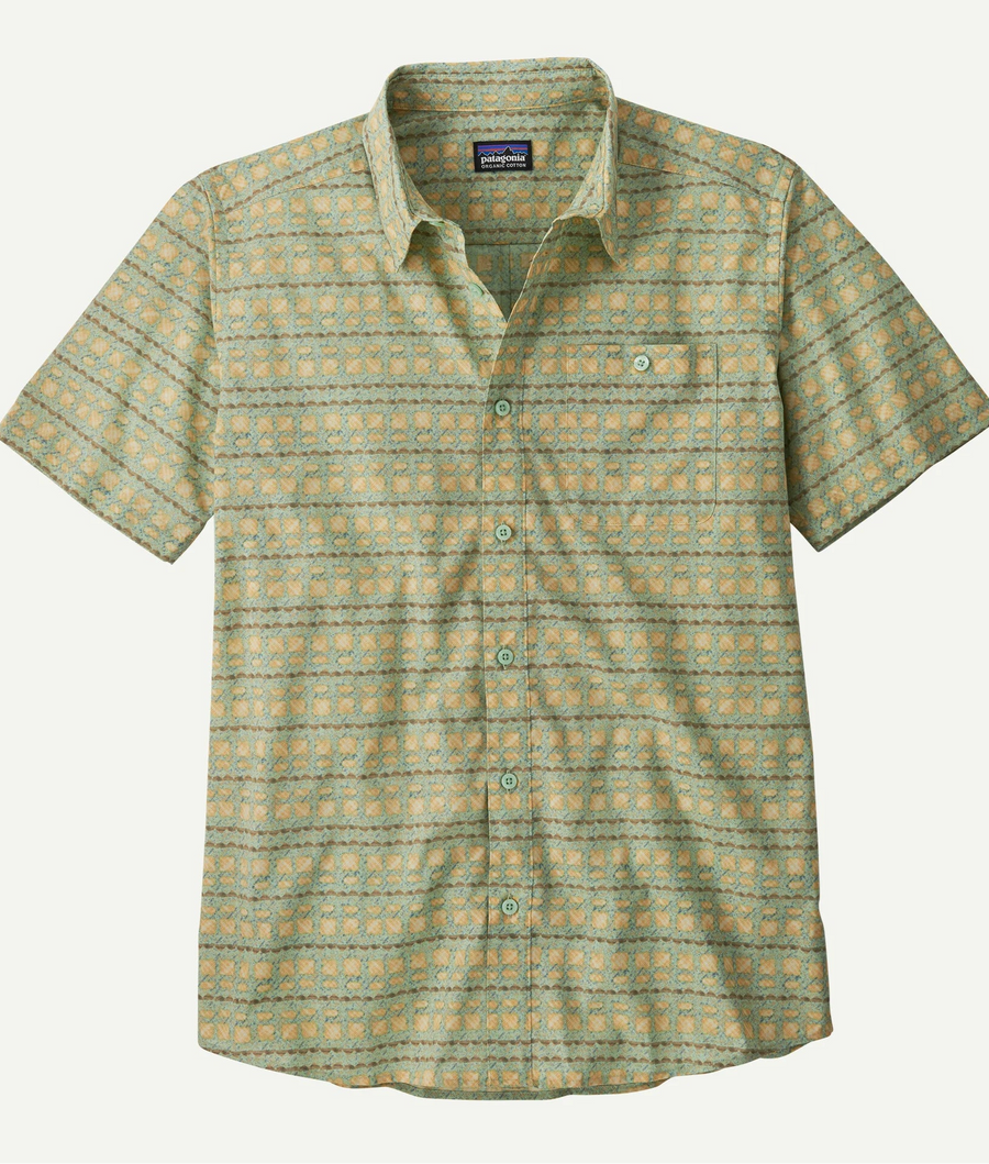 Patagonia M's Go To Lightweight Button Down Shirt