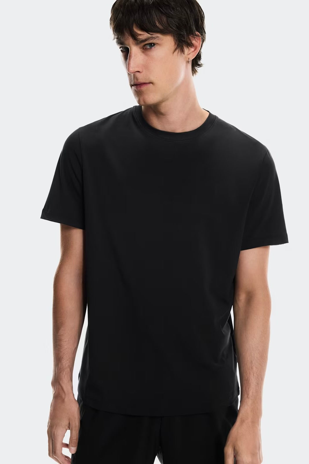 On Focus Men's Cotton Blend Tee - Black