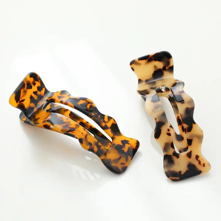 Jane Scalloped Flat Claw Hair Clip