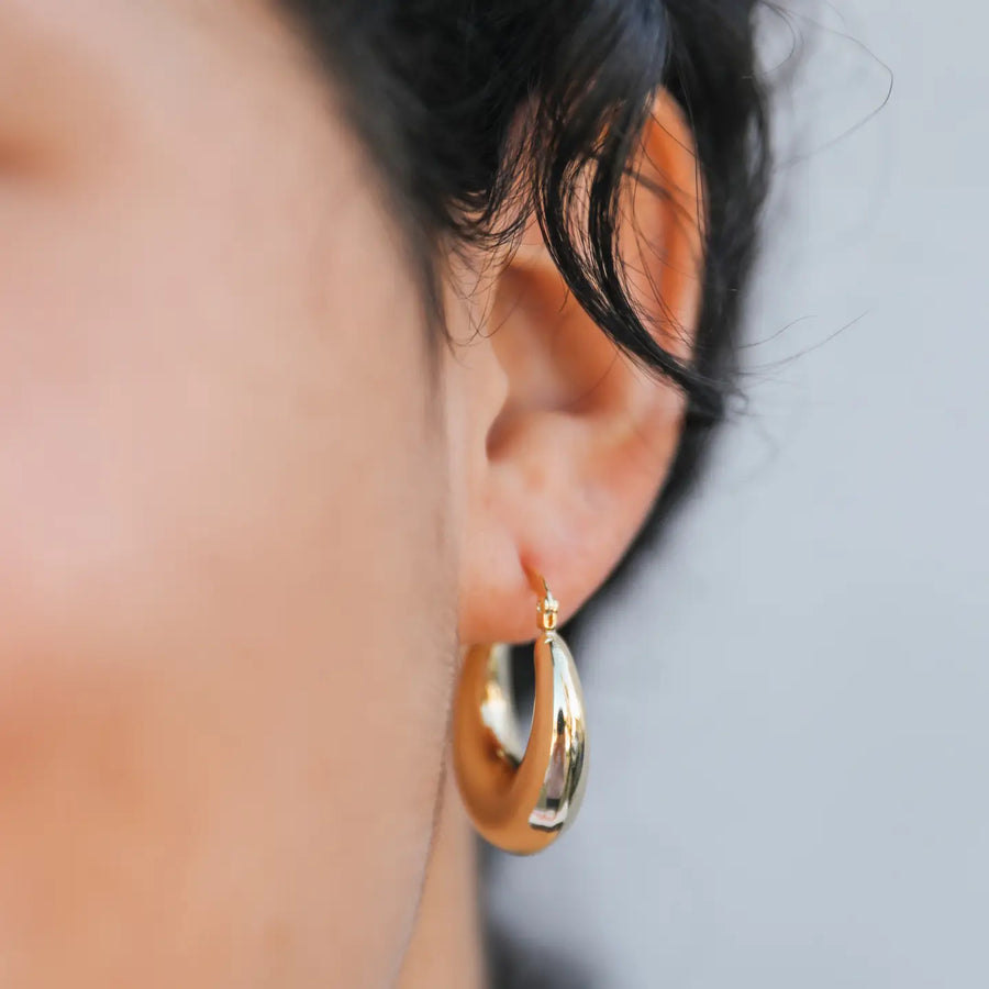JK Sculptural Wide Gold Hoop