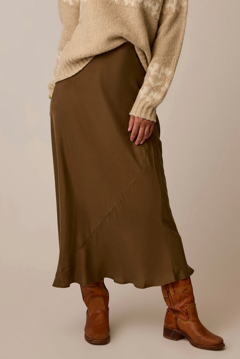 Tess Kindsilk Skirt: Teak