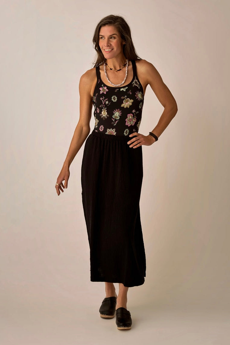 Yara Gauze Skirt-Black