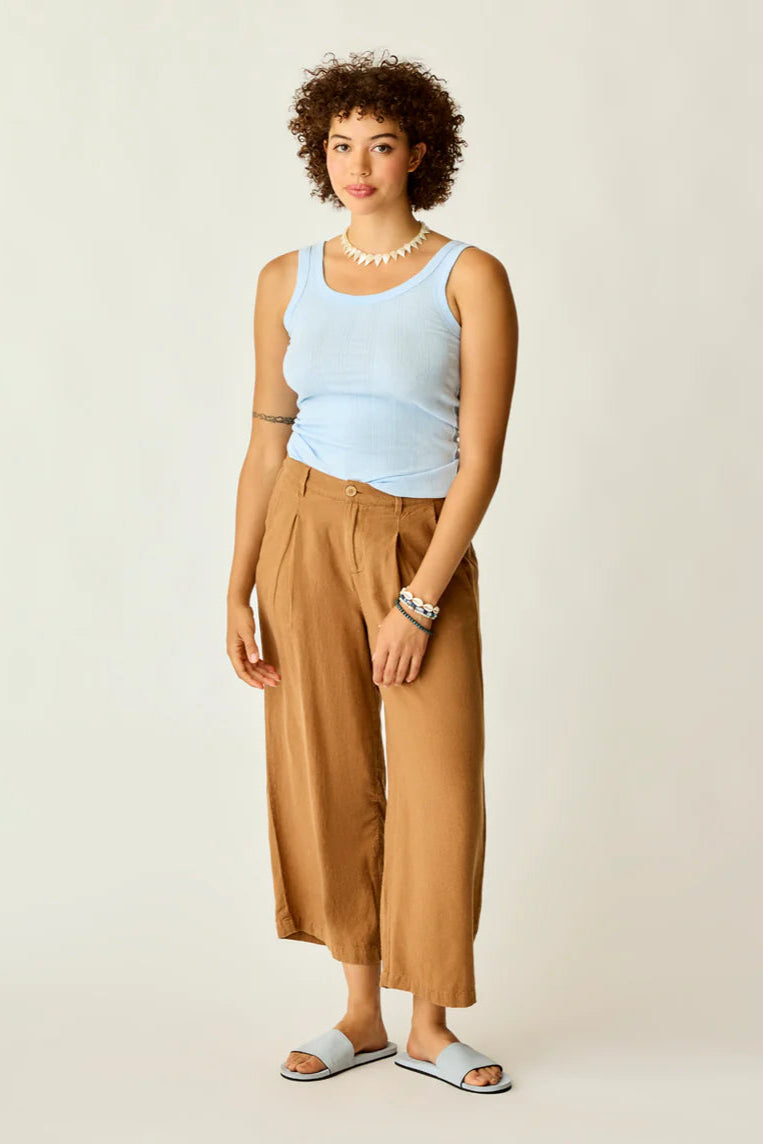 Suki Linen Pant: Rum Chambray