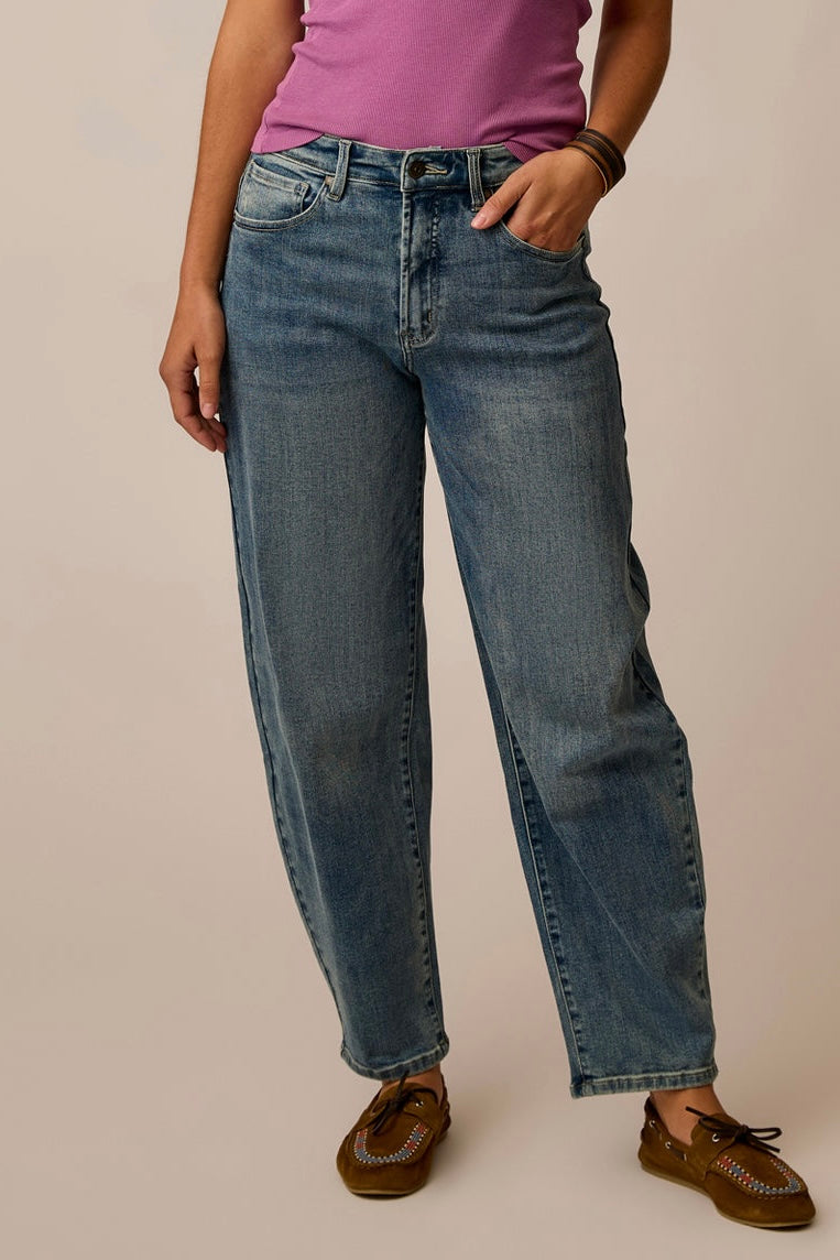 Dana Barrel Pant: Blue Ridge