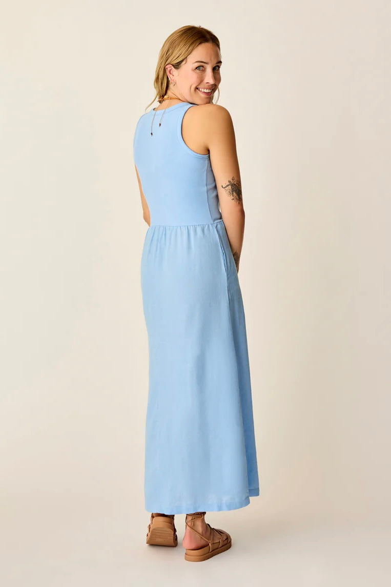 Carve Designs Lark Linen Dress - Women's Sky Blue Chambray, XL Carve Designs Lark Linen Dress - Women's Sky Blue Chambray, XL