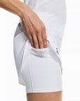 On Women's 3" Court Shorts 2-in-1 -White