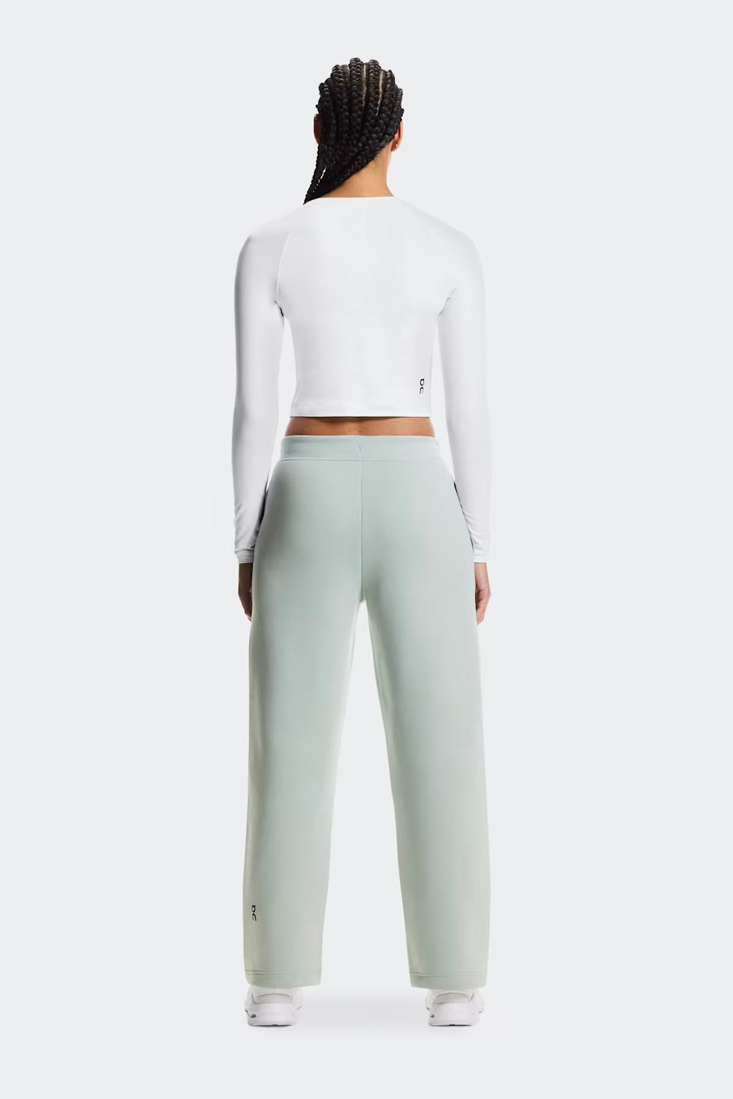 On Women's Focus Sweatpants -Mineral