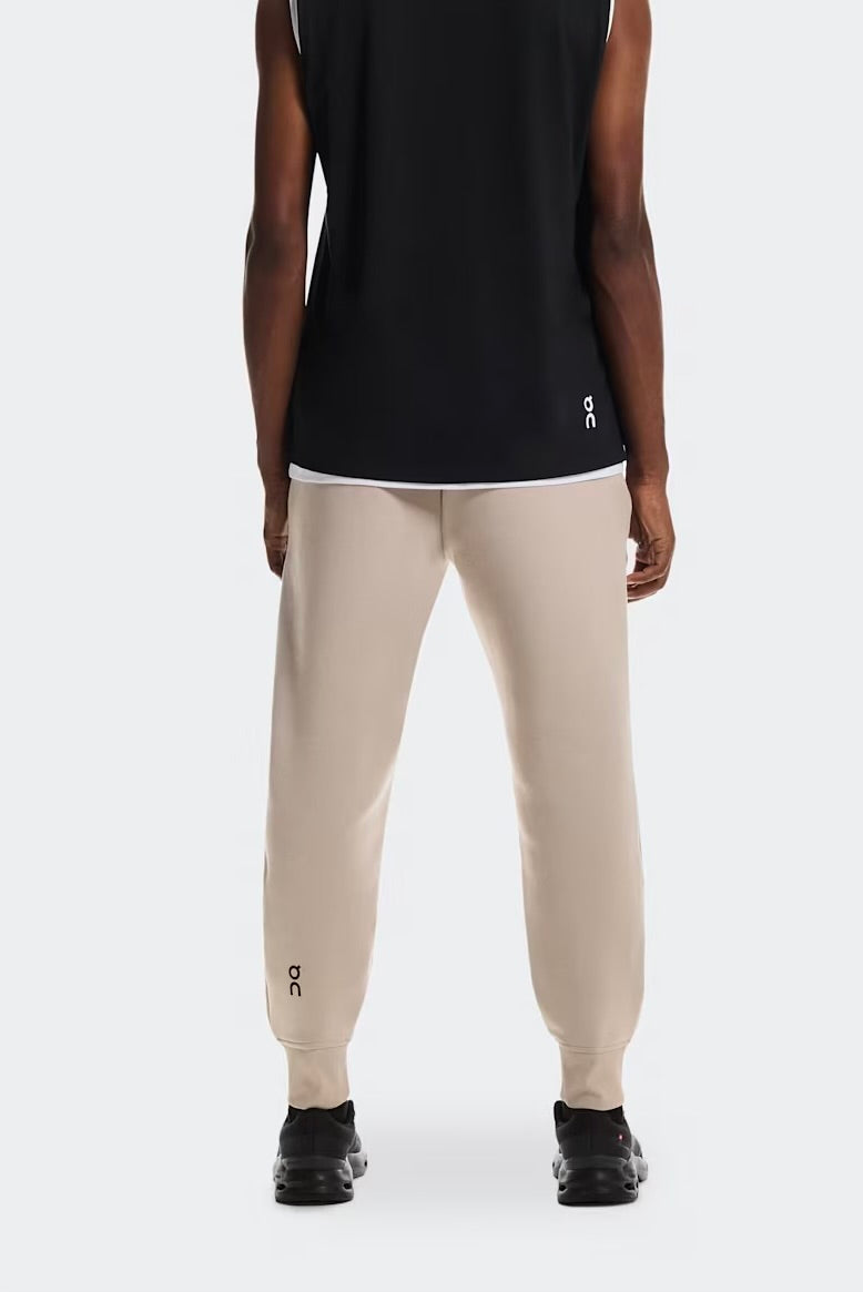 On Focus Men's Tech Sweatpants -Desert