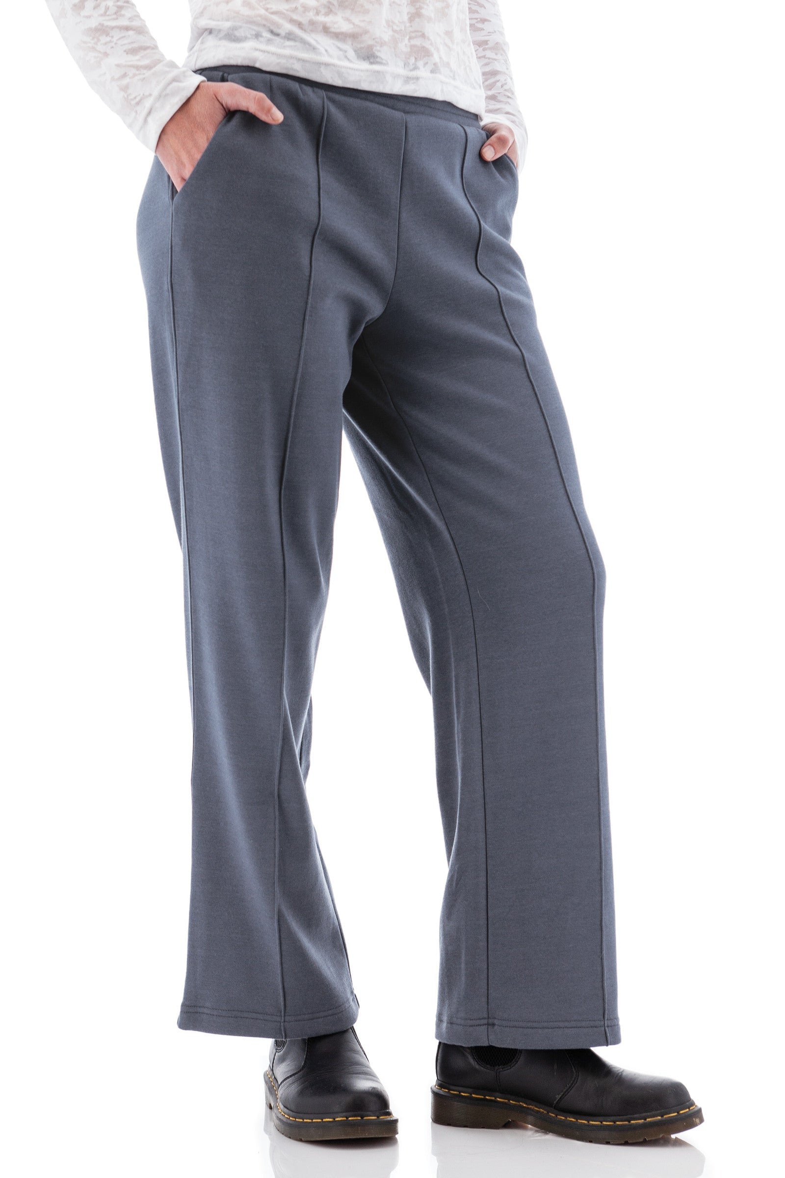 Weekend Dog-Walker Fleece Wide Leg Pant: Ombre Blue