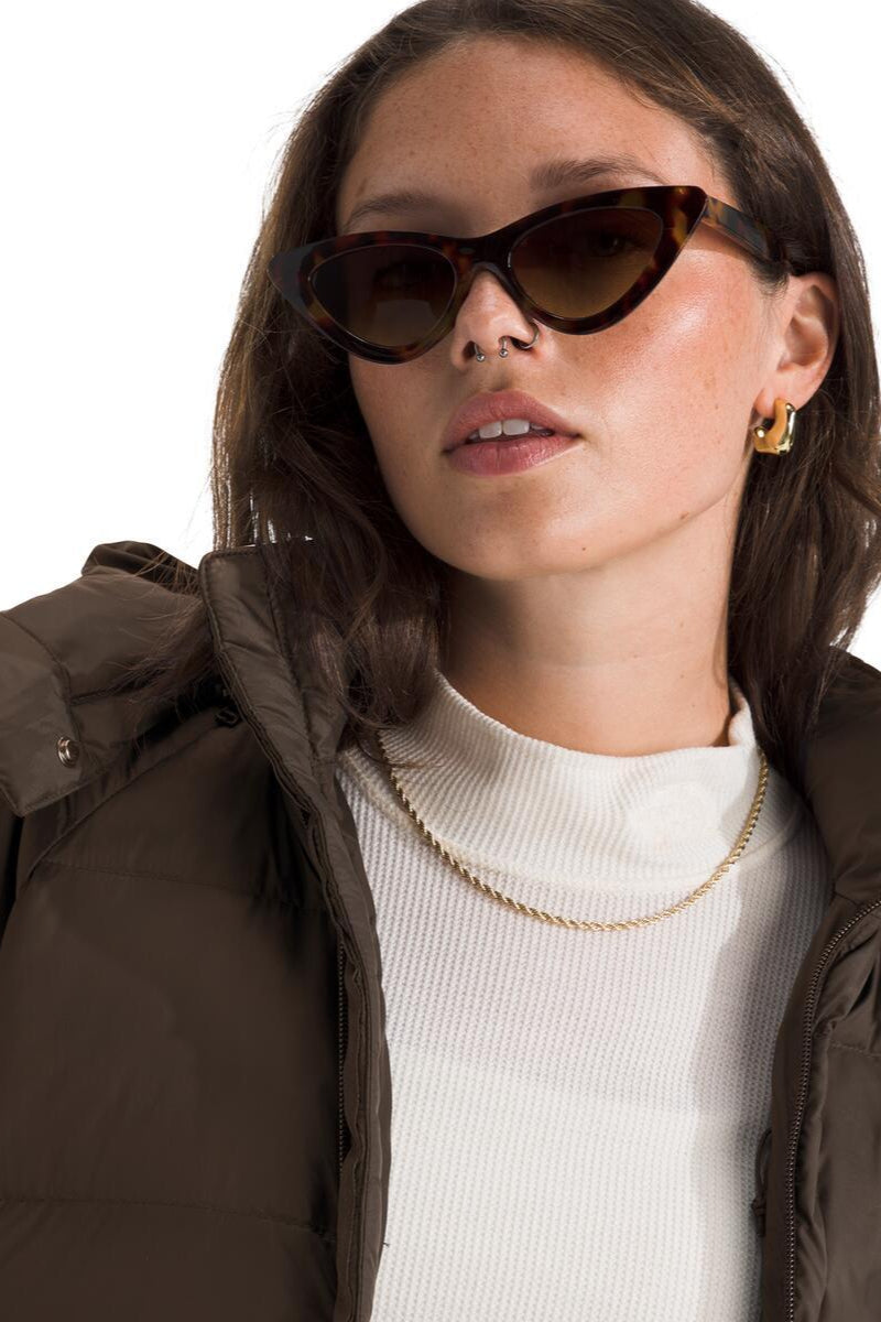 TNF W's Hydrenalite City Down Hooded Parka: Smokey Brown