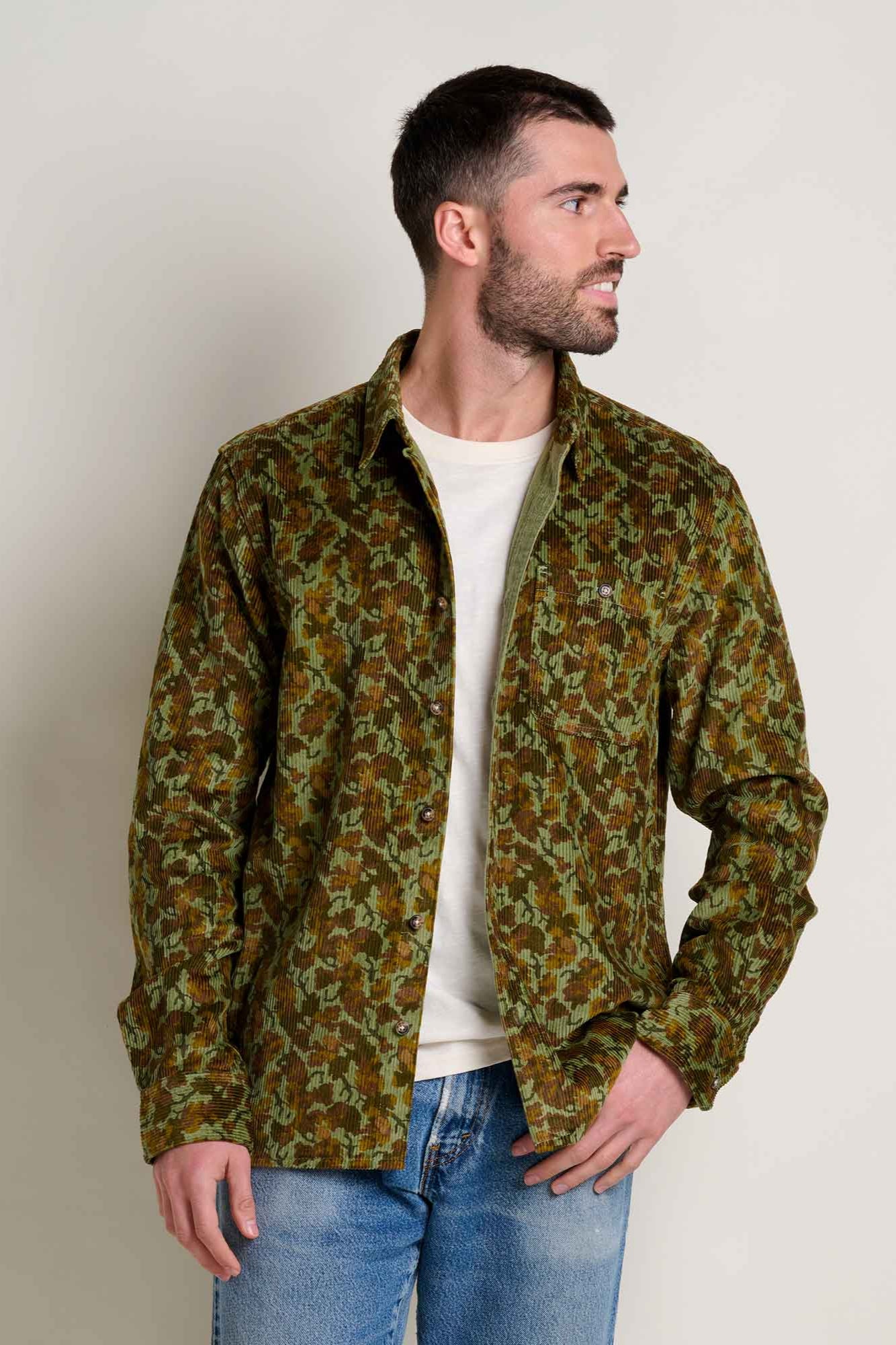 Cascadia Super Soft Cord Long Sleeve Shirt: Green Moss Leaf Print