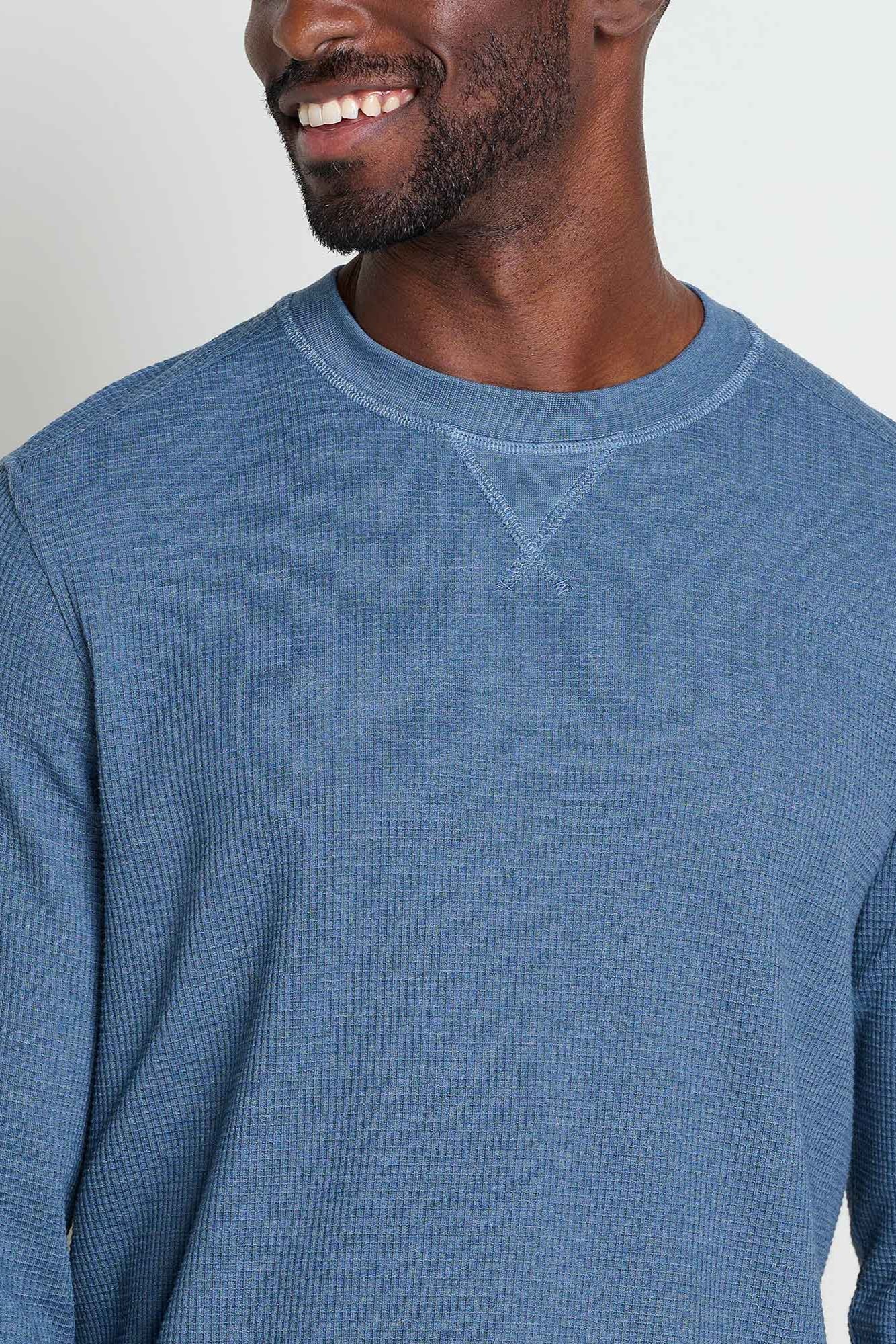 Framer Men's Long Sleeve Waffle Crew Neck: Pacific Blue