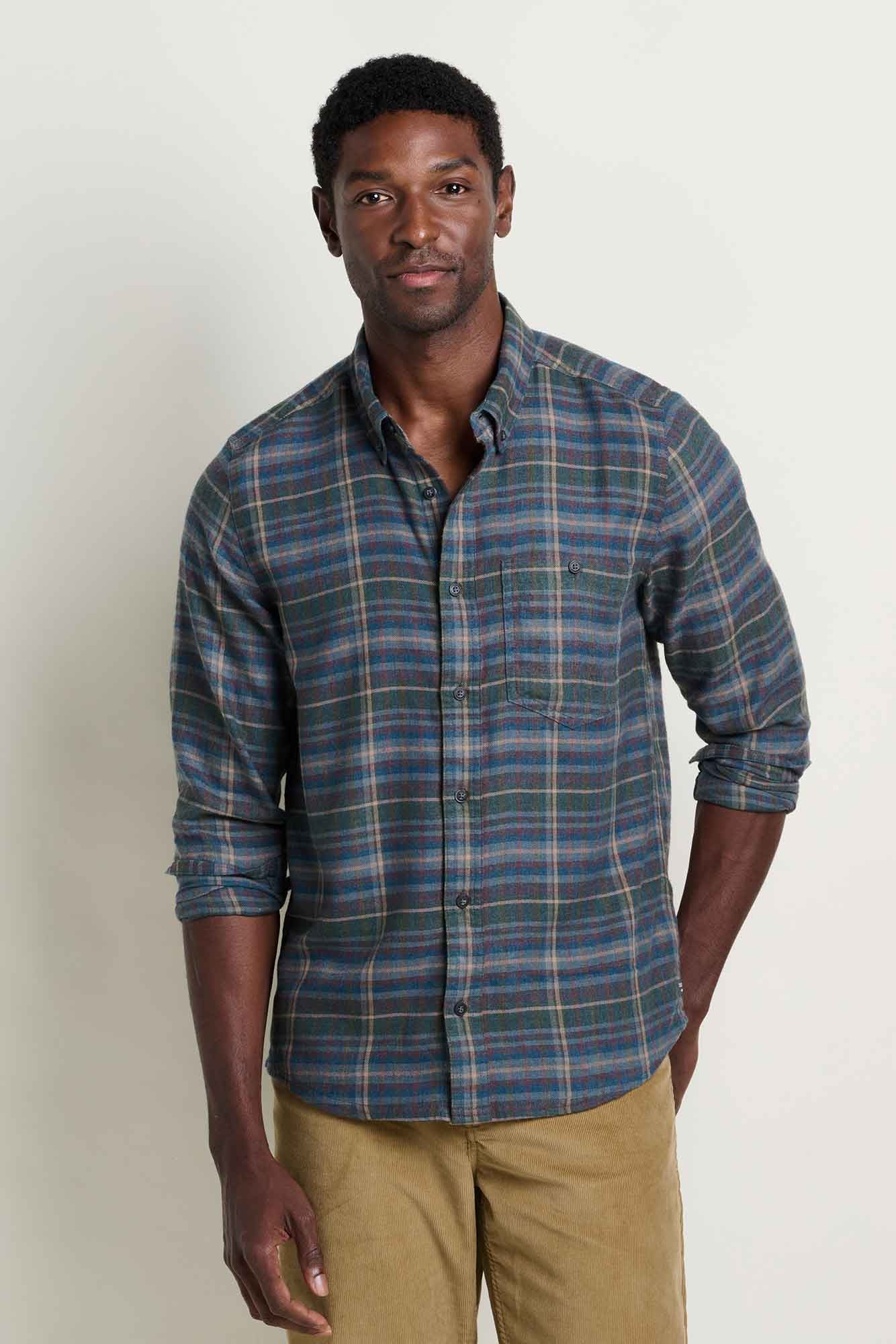 Airsmyth Long Sleeve Button Down Shirt: Beetle