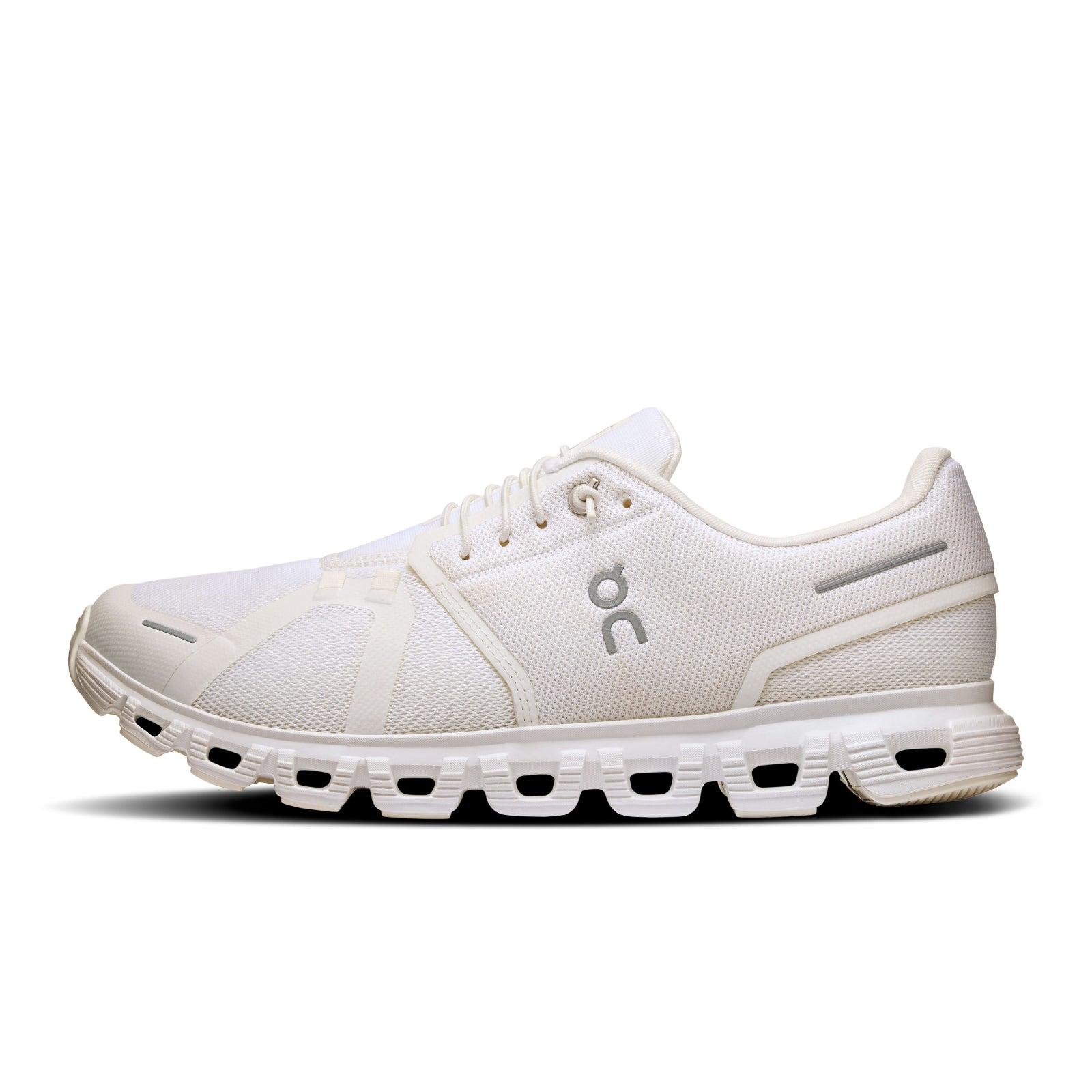 On Cloud 6 Everyday Women's Sneaker- White/White