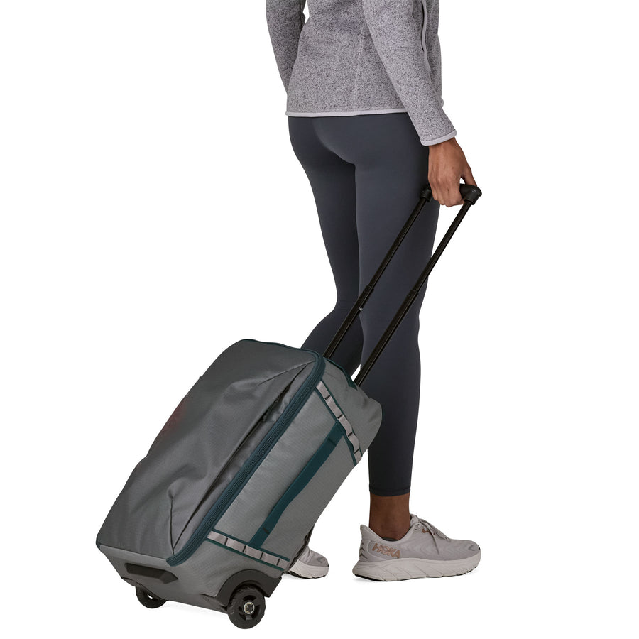 Patagonia Black Hole MLC Wheelie-34L