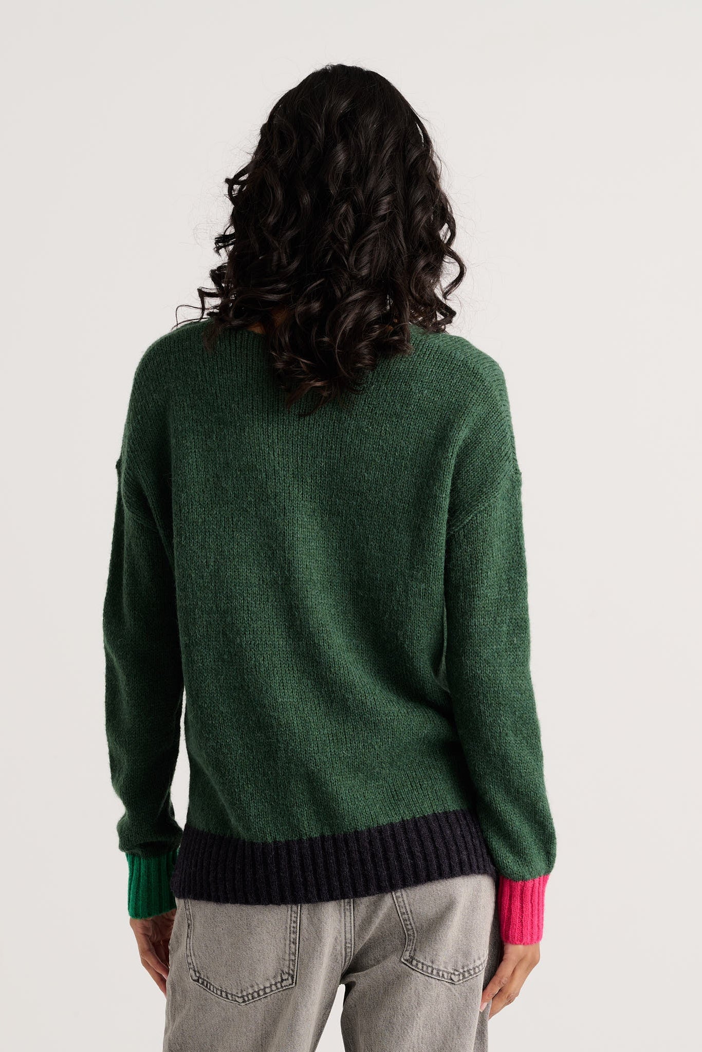 Z&P Casual Luxe V-Neck Sweater