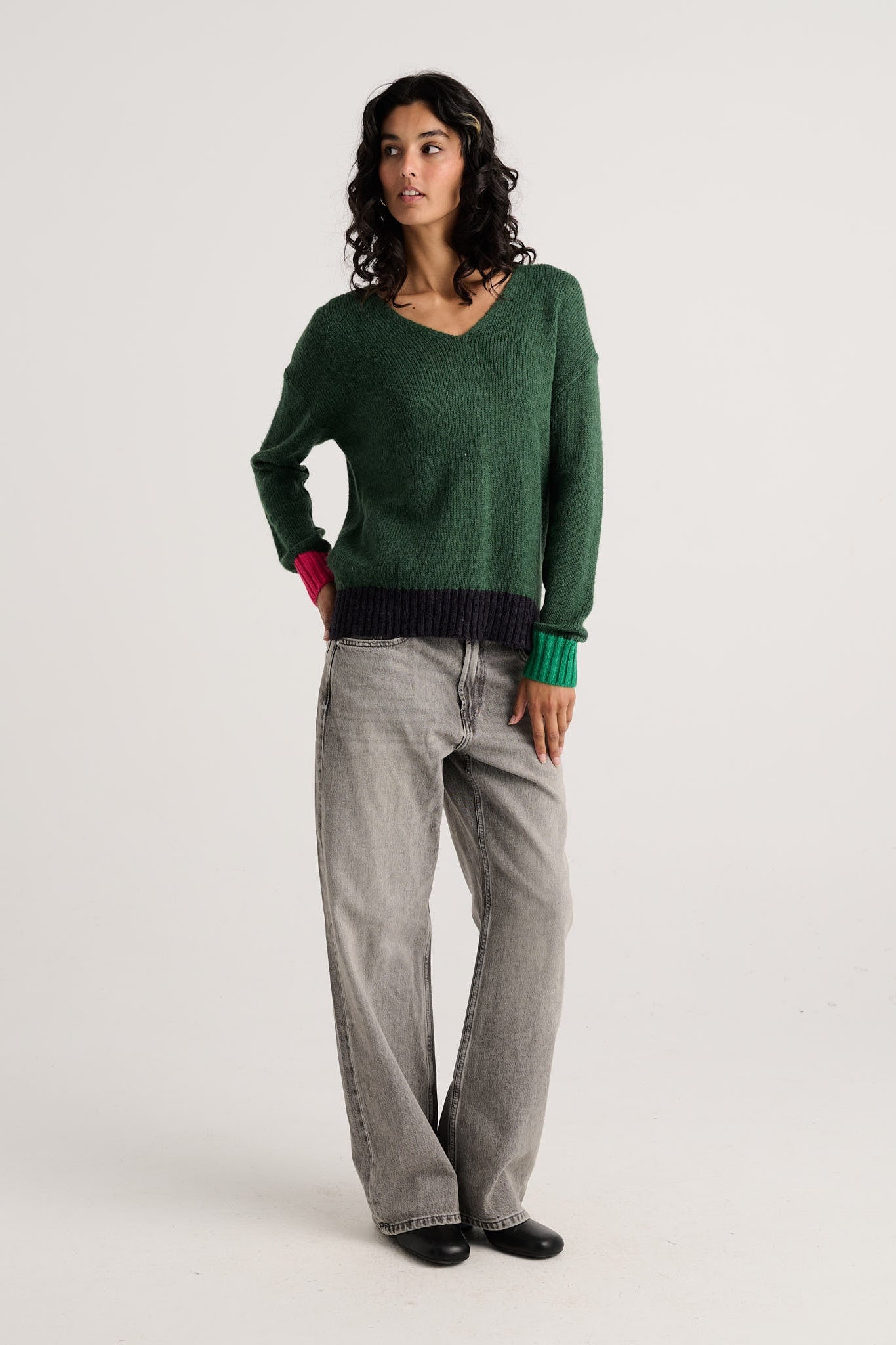 Z&P Casual Luxe V-Neck Sweater