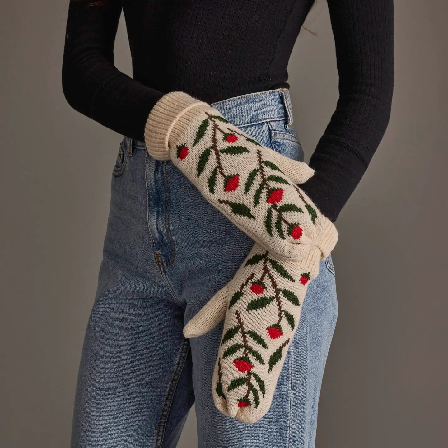 Cream Floral Pattern Knit Mittens