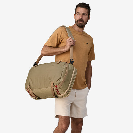 Patagonia Black Hole MLC 45L