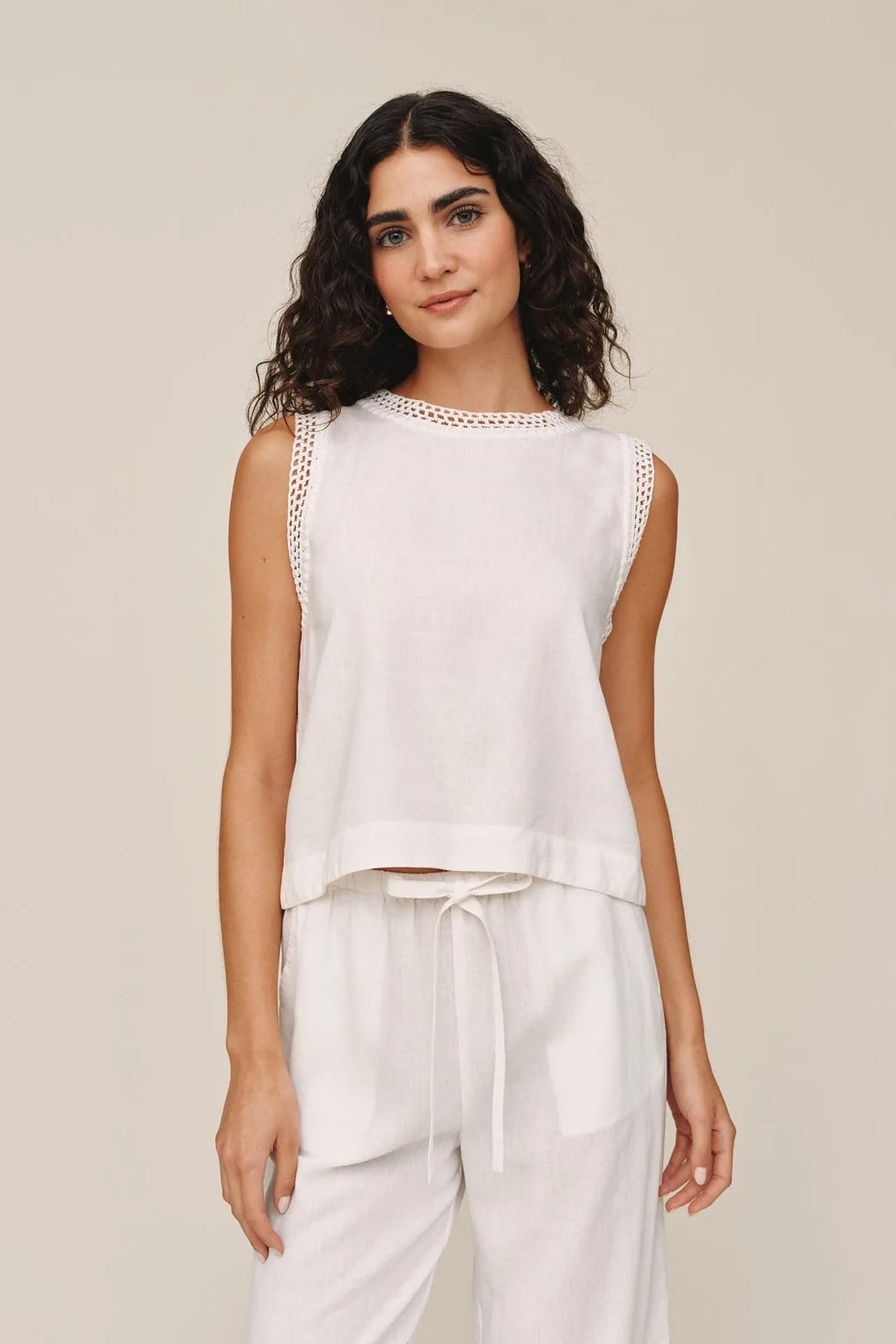 Bella Dahl Sleeveless Crochet Edge Top