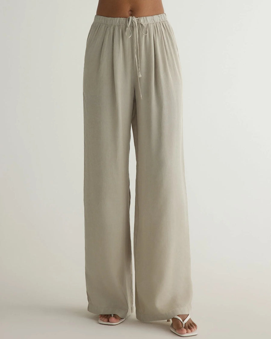 Bella Dahl Pleated Wide Leg Full Length Pant