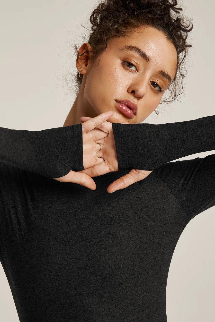 Featherweight Classic Crew Pullover